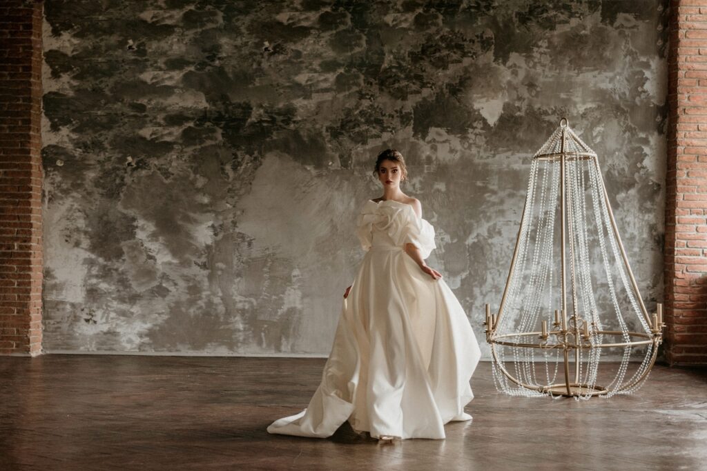 Свадебные платья оптом из Беларуси